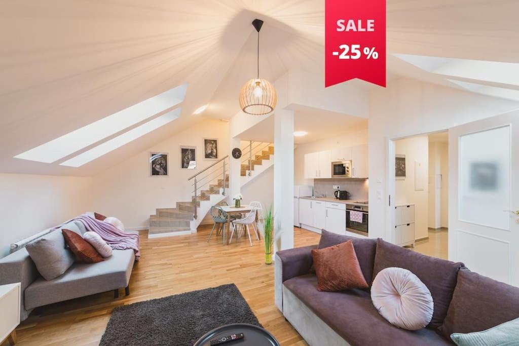 Apartment Royal Loft 110m2 Prag